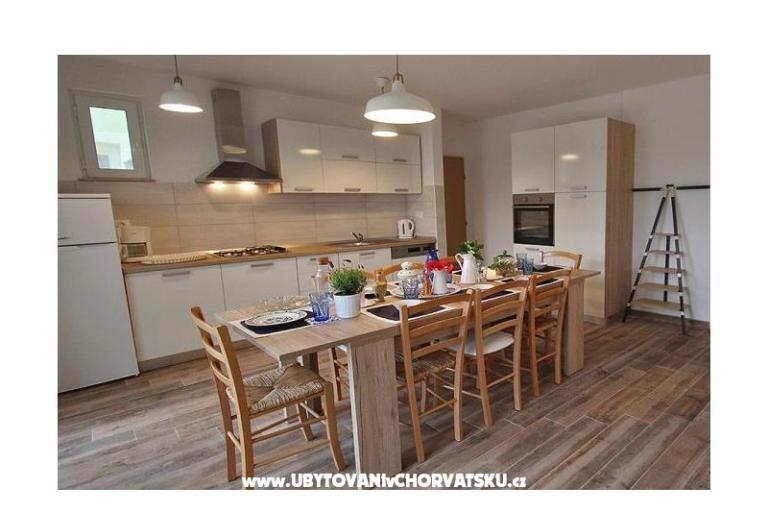 Beachfront Apartamenty Christian – foto 7