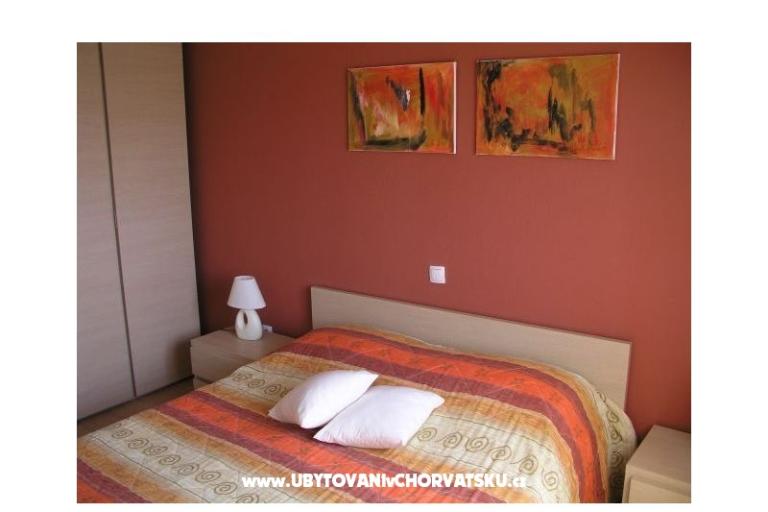 Apartamenty Botić – foto 2