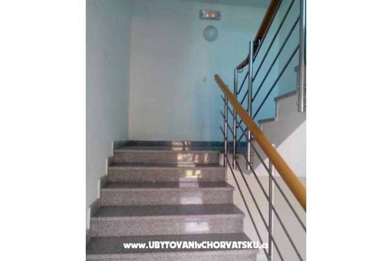 Apartamenty Kastel Stari – foto 12