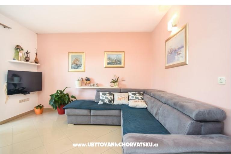 Flora Apartament – foto 9