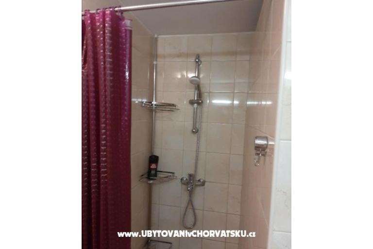 Holiday Home Sara- Kastel Stafilic – foto 16