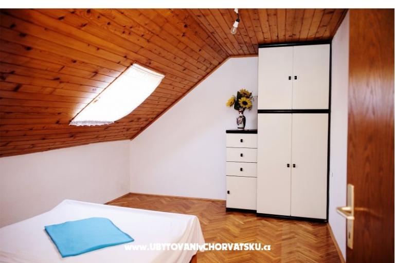 Kamienny dom – foto 12