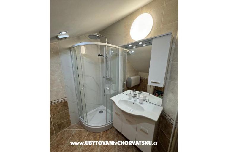 Moderan apartman za 2-10 osoba  – foto 9