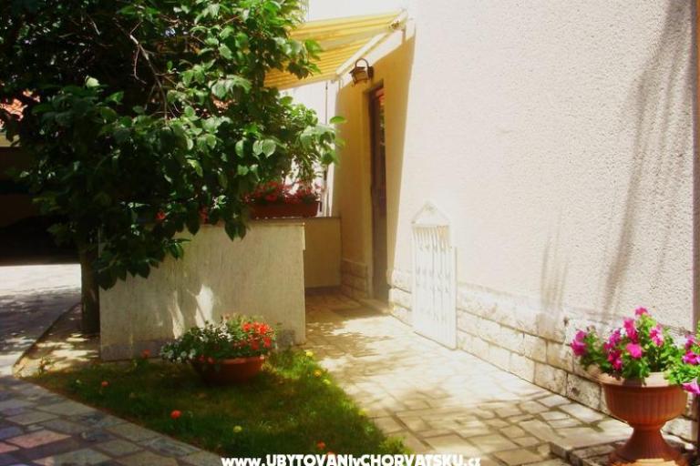 Apartament Mihael + free boat trip – foto 15