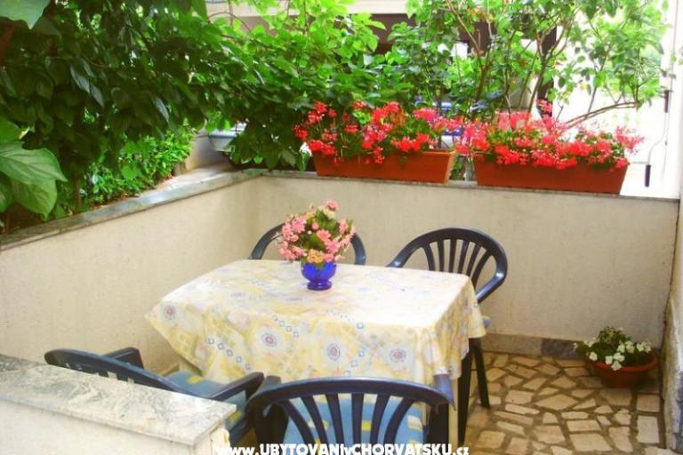 Apartament Mihael + free boat trip – foto 4