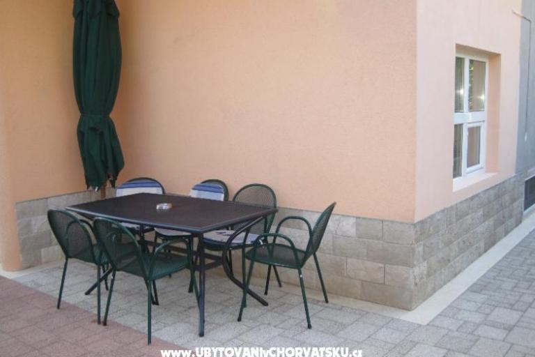 Apartamenty Ina – foto 8
