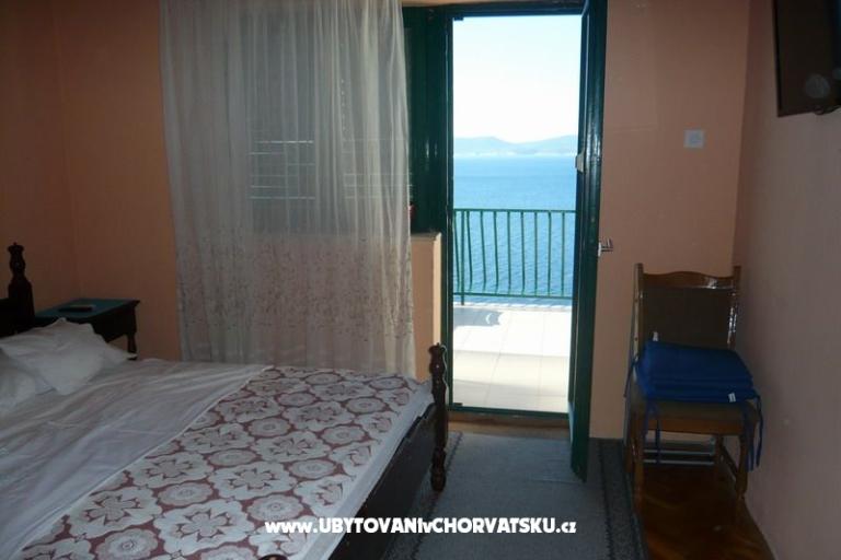 Apartamenty Sliskovic, 1. line to sea – foto 7