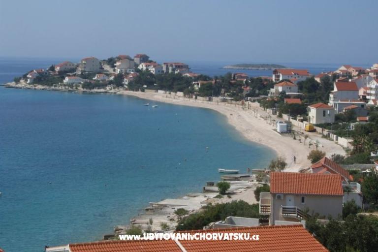 Apartamenty Villa MANDINA z basenem – foto 12