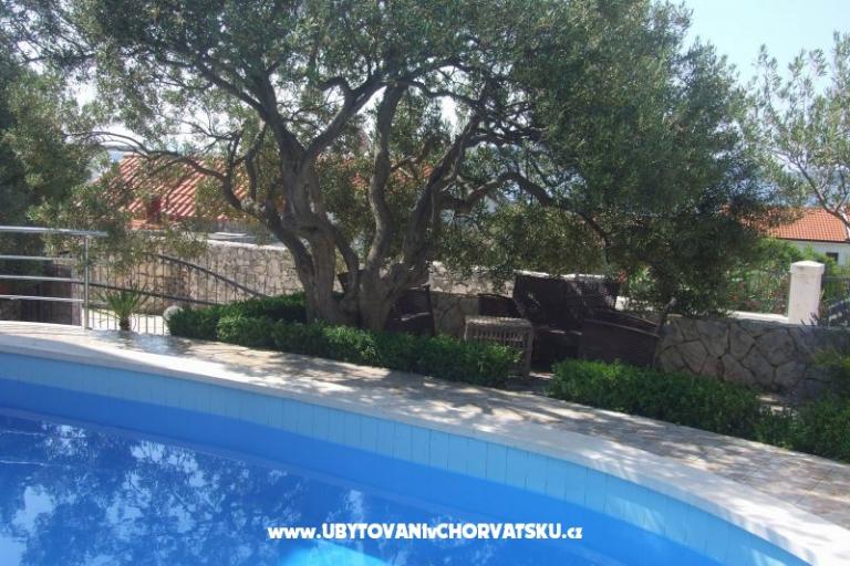 Apartamenty Villa MANDINA z basenem – foto 17