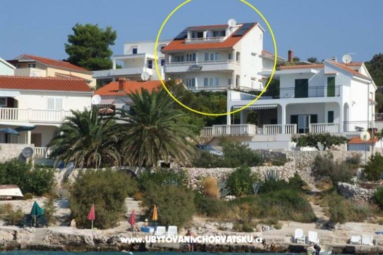 Apartamenty Villa MANDINA z basenem – foto 7
