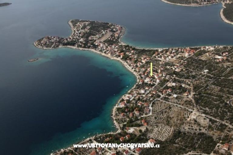 Apartamenty Villa MANDINA z basenem – foto 8