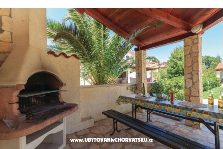 Apartament Oliva D1 z basenem – foto 3