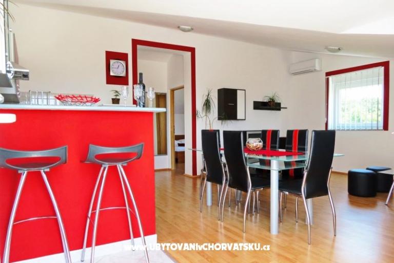 Apartamenty Tena – foto 13