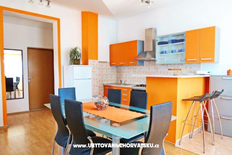 Apartamenty Tena – foto 8