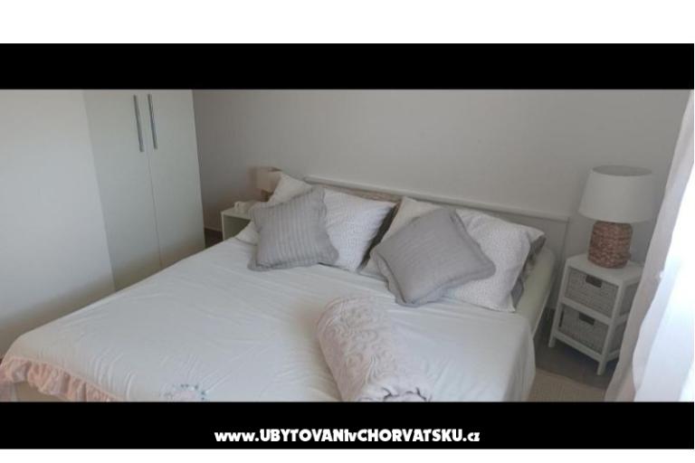 Apartamenty AS sa bazenom – foto 28