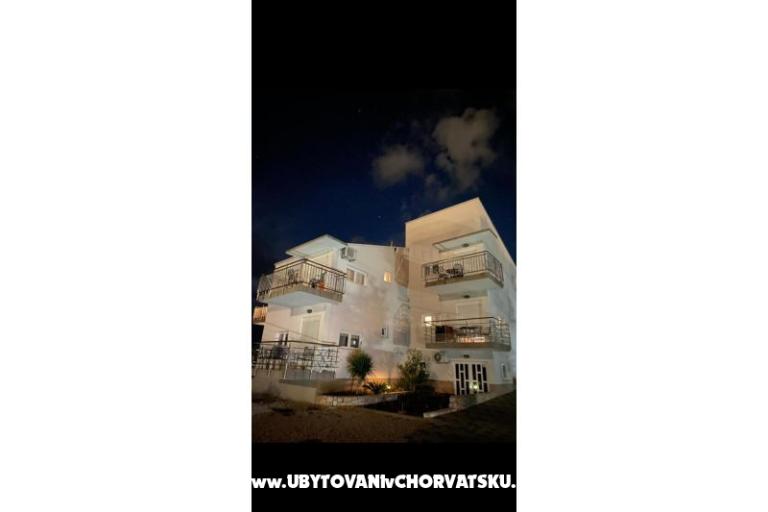 Apartamenty AS sa bazenom – foto 33