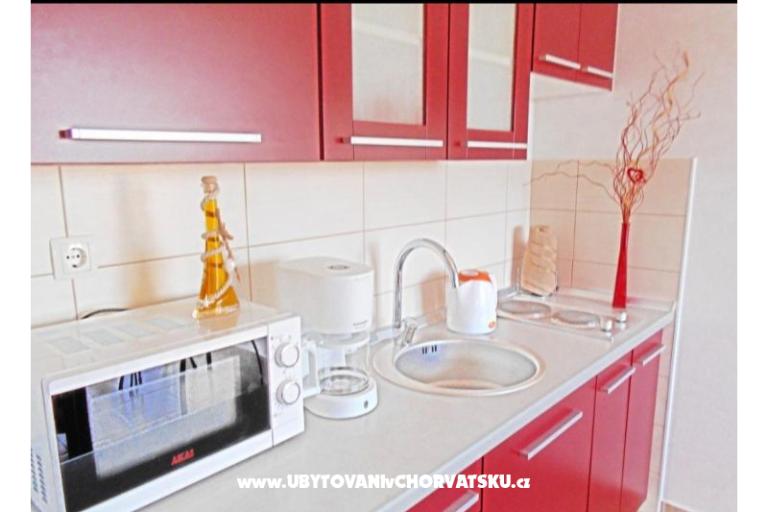 Apartamenty AS sa bazenom – foto 39