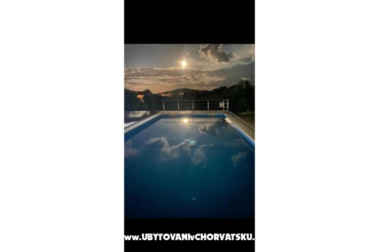 Apartamenty AS sa bazenom – foto 6