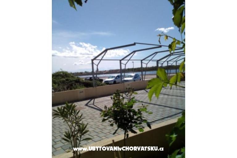 Apartament Edi – foto 2