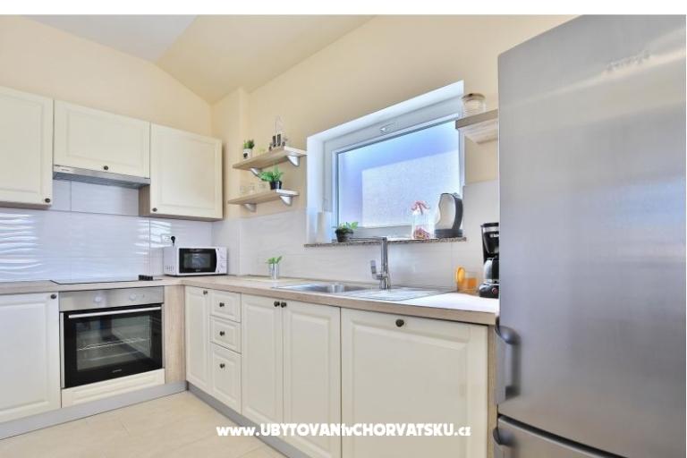 Apartamenty Mica – foto 13