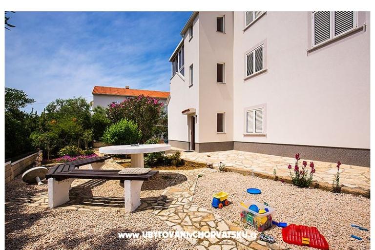 Apartamenty Lucija – foto 2