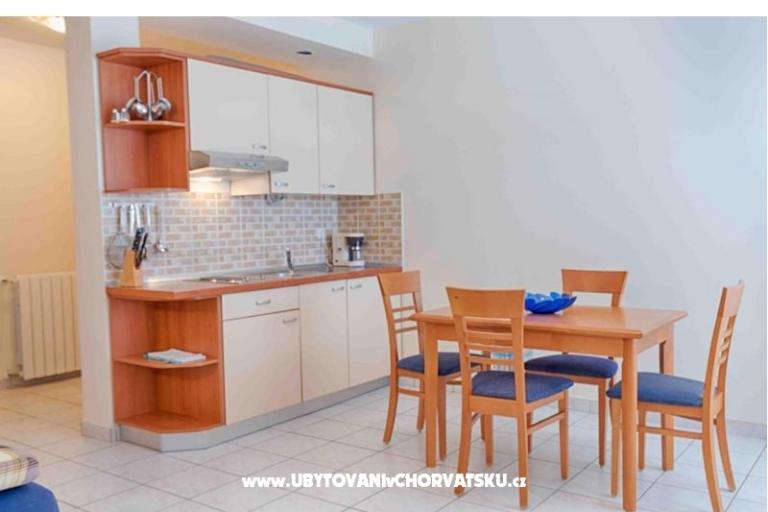 Ariela na plaży – foto 5