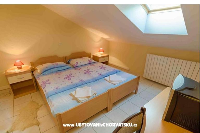 Ariela na plaży – foto 8