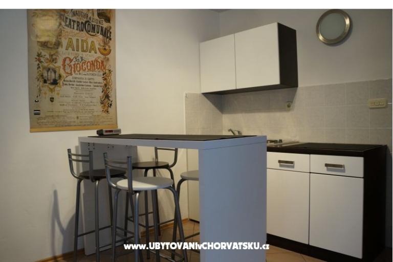 Studio Apartament Novi – foto 3