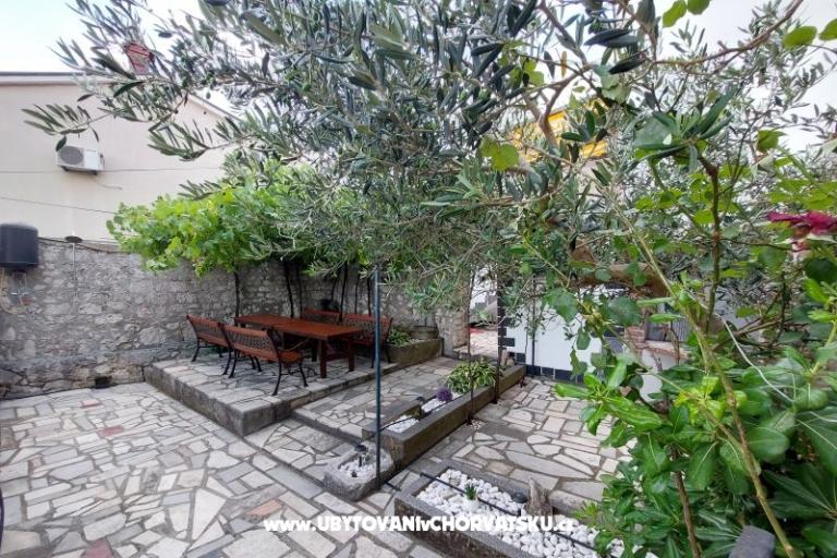 Apartamenty Pejaković na moru – foto 2