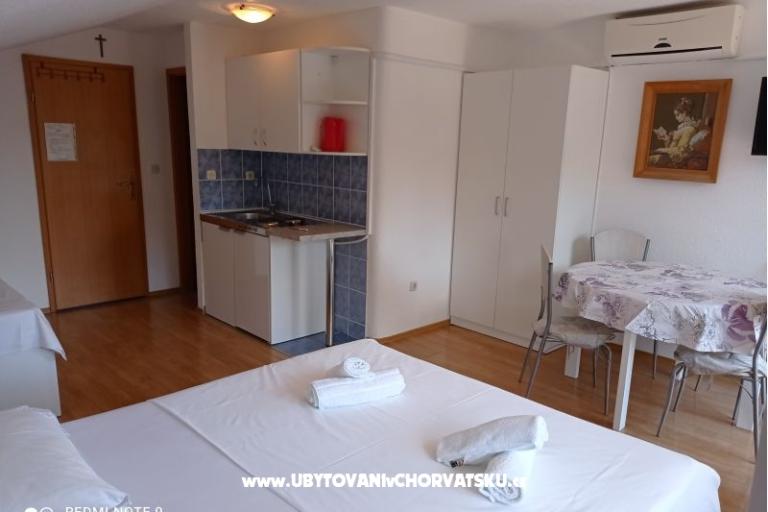 Apartamenty Mihovil – foto 12