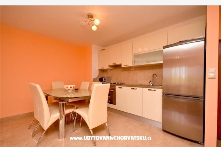 Apartament Tina – foto 2
