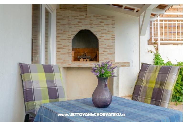 Apartament Dodo z basenem – foto 10