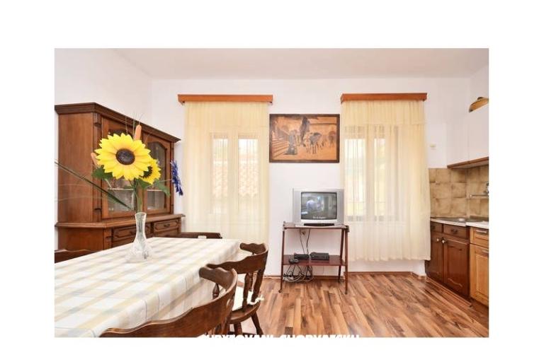 Apartamenty Stari Grad /Omiš center/ – foto 11