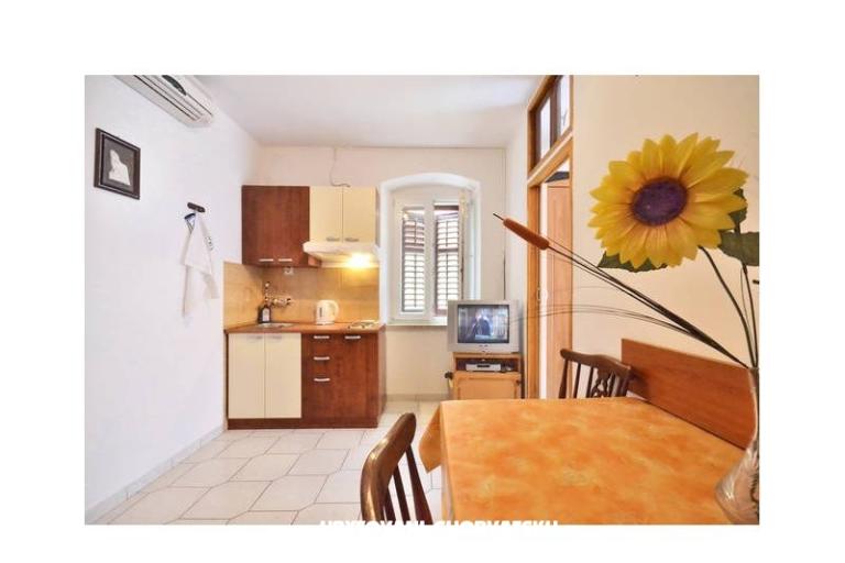 Apartamenty Stari Grad /Omiš center/ – foto 15