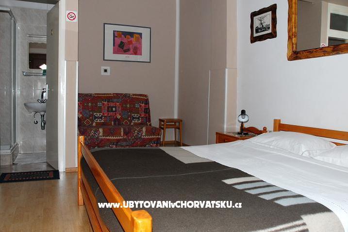 Apartamenty &amp; rooms  Raspor – foto 6