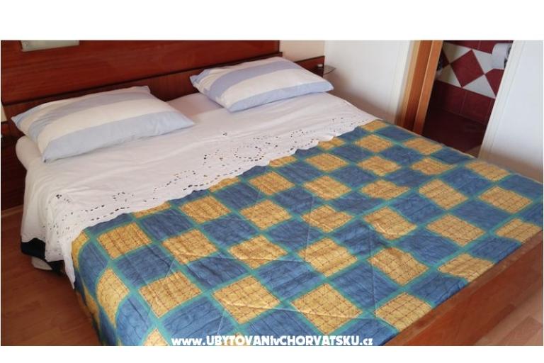 Apartamenty &amp; rooms  Raspor – foto 7