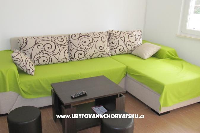 Mala kuća Trstenik – foto 5