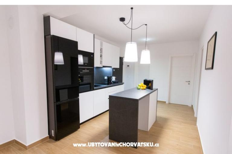 Luxury Apartament Iva – foto 10