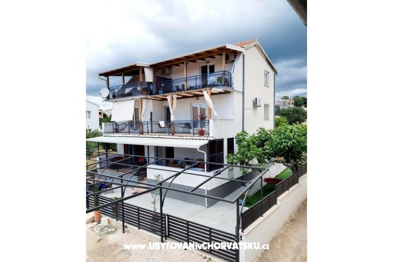 Apartamenty Ino – foto 3