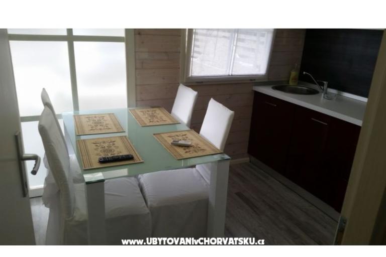 Apartamenty Lara – foto 12