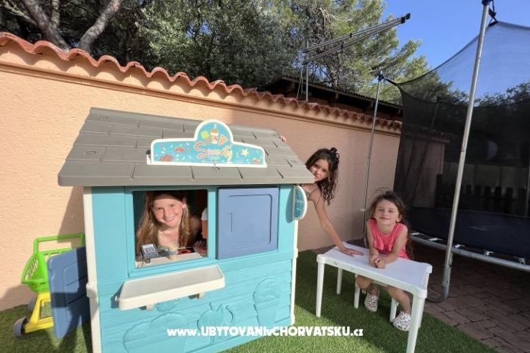 Apartamenty z basenem Villa Julia 3  – foto 5