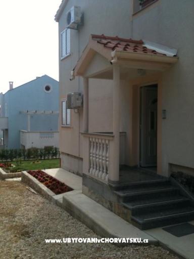 Apartamenty Laura – foto 2