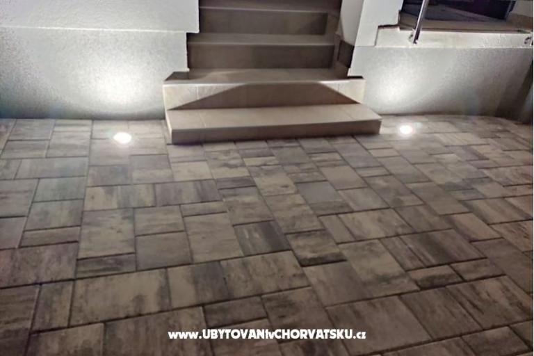 Apartamenty Four Seasons - Pirovac – foto 9
