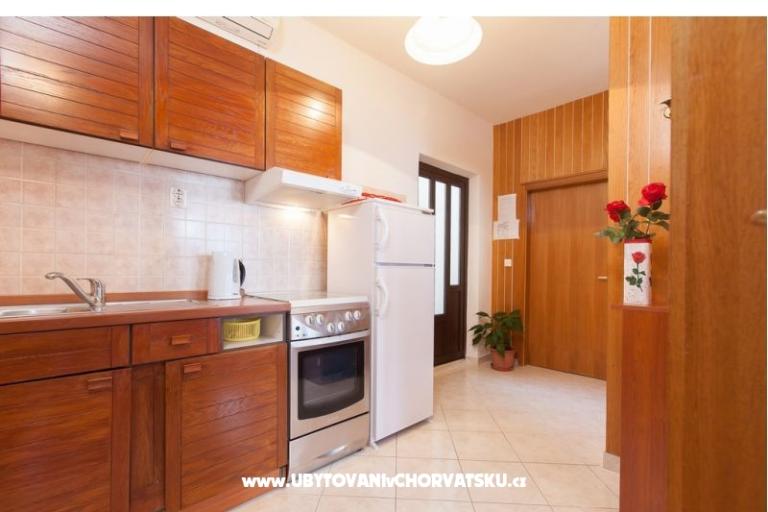 Apartamenty MARINA - Villa NEDIKA – foto 7