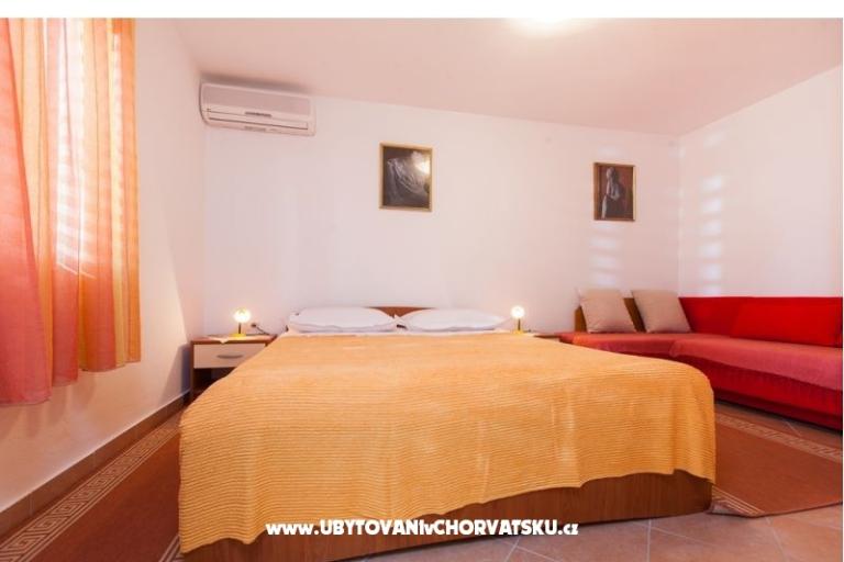 Apartamenty MARINA - Villa NEDIKA – foto 8