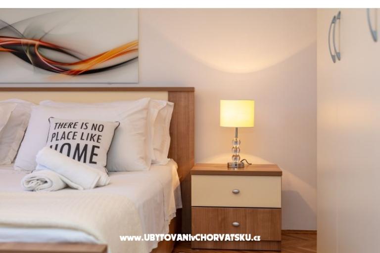 Wide Apartament with Pool  – foto 13