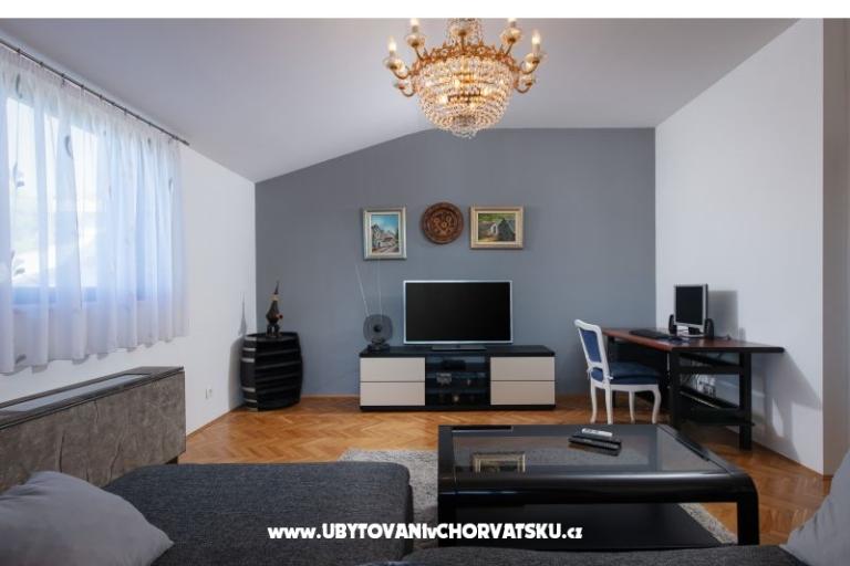 Wide Apartament with Pool  – foto 8