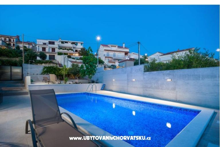 Apartamenty s bazenom Cvita/Podstrana – foto 16