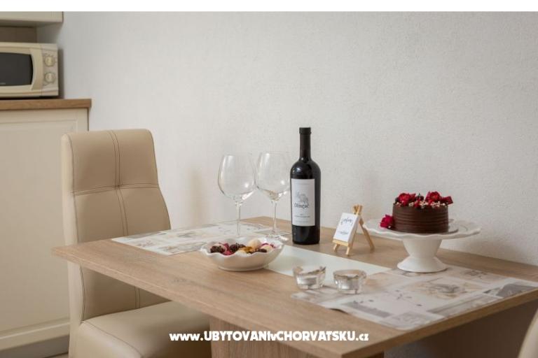 Apartamenty Lemon Garden z basenem – foto 14