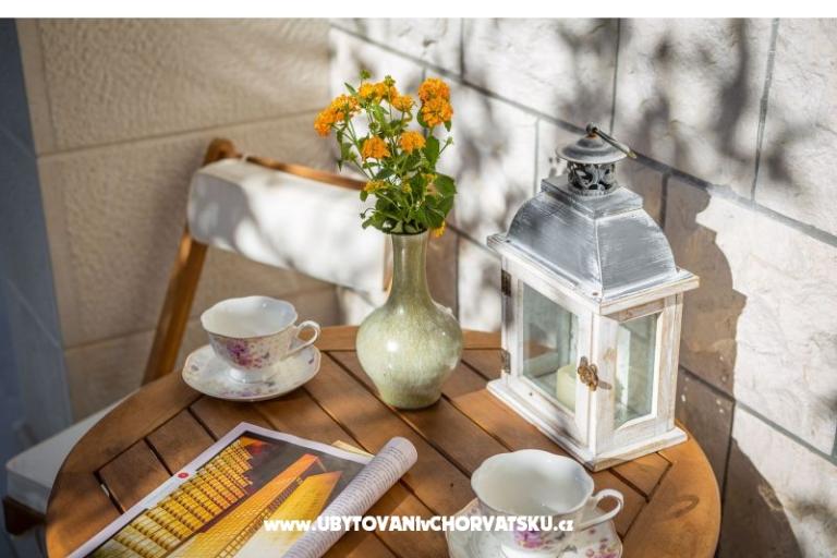 Apartamenty Lemon Garden z basenem – foto 15